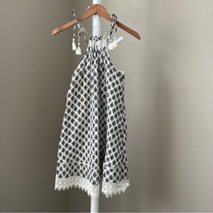 Old Navy tie shoulder boho dress